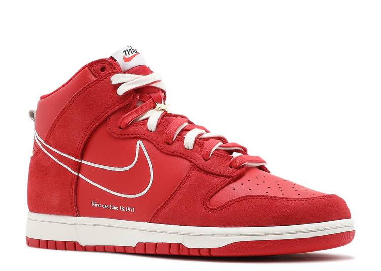 NIKE DUNK HIGH SE 'FIRST USE PACK - UNIVERSITY RED' – Soleciety