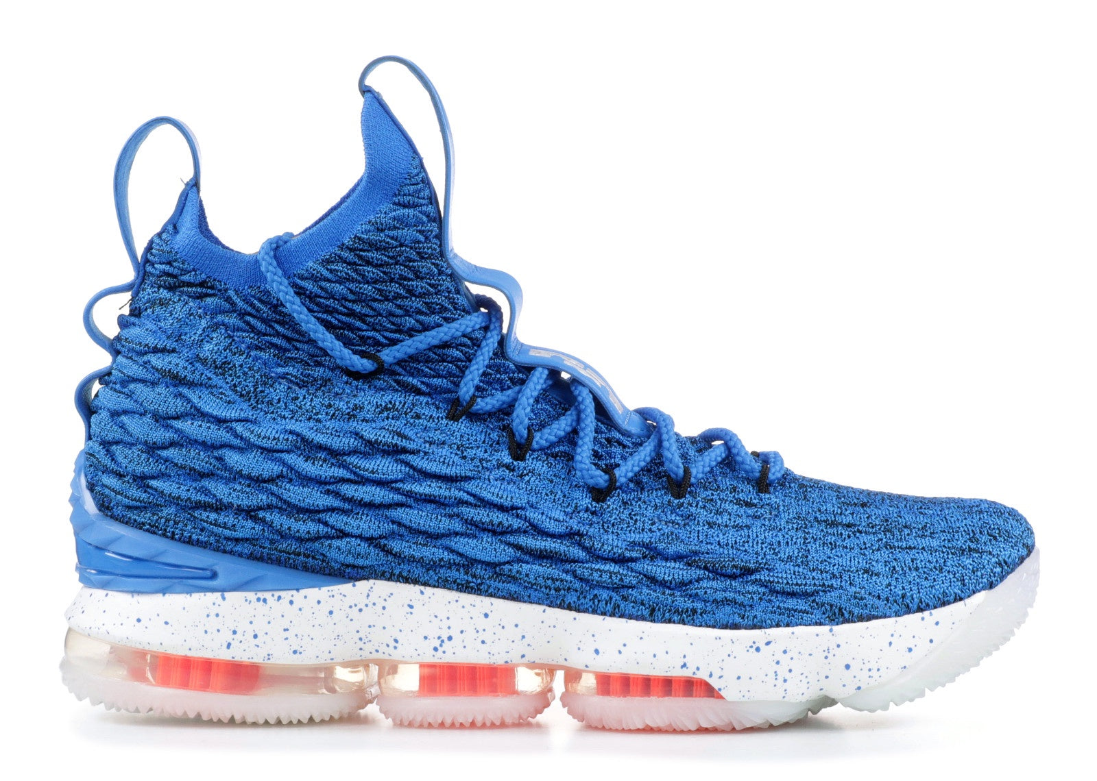 Lebron 15 outlet basketball shoes