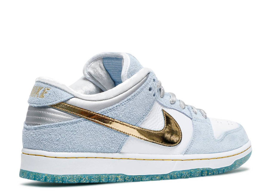 NIKE SB DUNK LOW X SEAN CLIVER 'HOLIDAY SPECIAL'